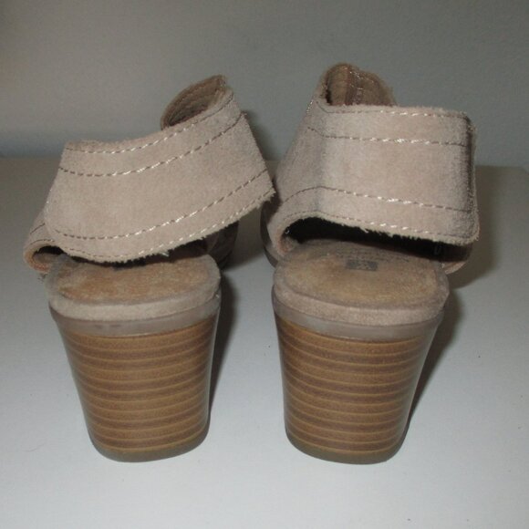 White Mountain Womens Taupe Laser-cut Suede Leather Slingback 2.5" NWOB Heel- 7M - Picture 8 of 9